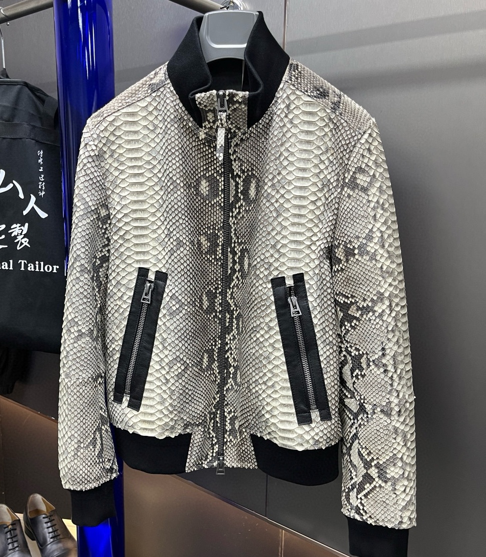 [홍콩명품,TOM FORD] 톰포드 2025 남성용 남성용 천연 아나콘다가죽 뱀피 자켓 TF127 HD 주문제작   (가격문의)