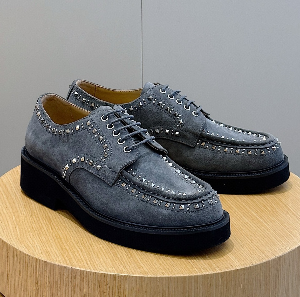 [홍콩명품.VALENTINO]발렌티노 2025 남성용 로퍼 VT220 SH-E 홍콩명품의류,구매대행,온라인명품