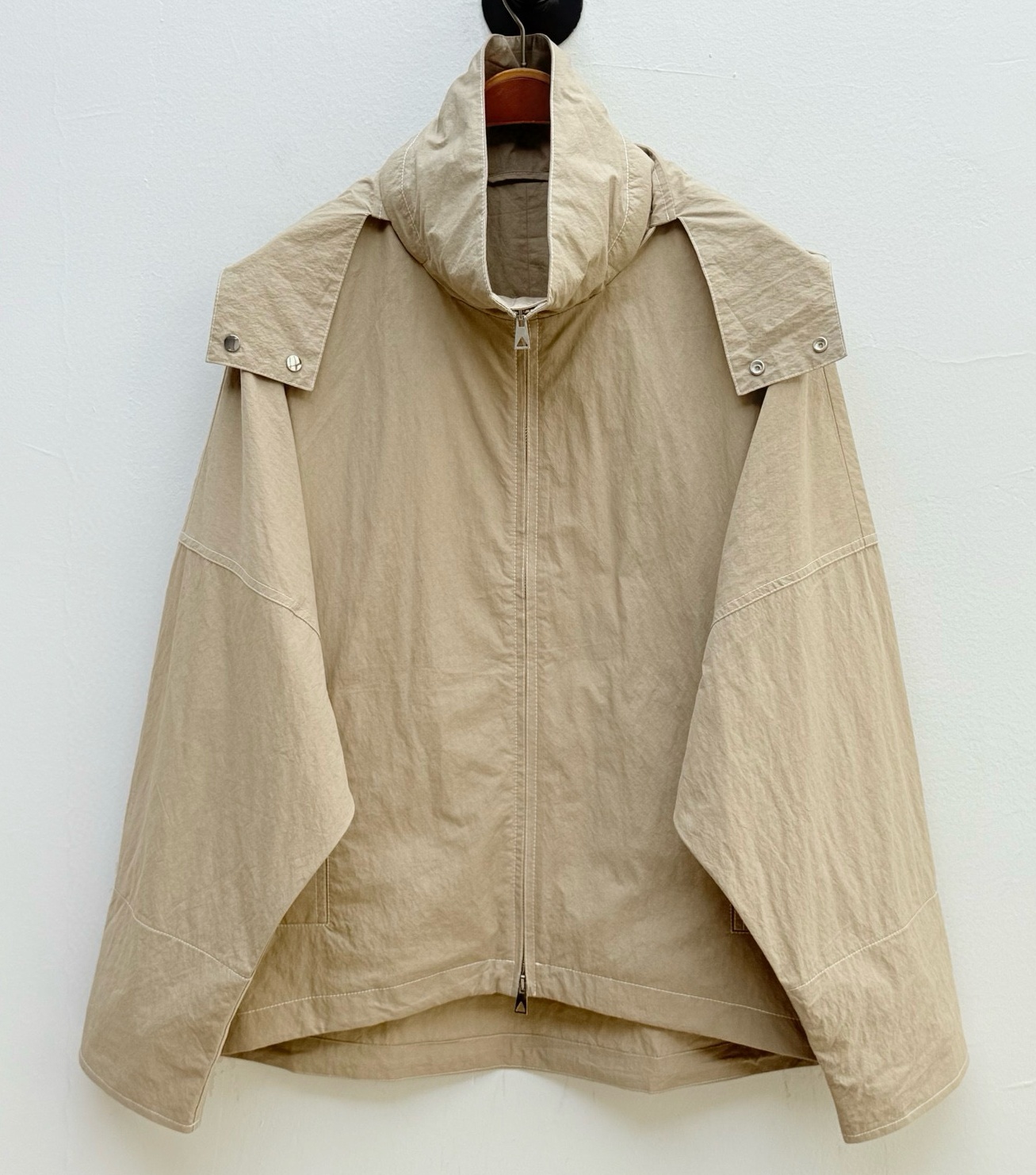 [홍콩명품.BOTTEGA VENETA] 보테가베네타 2025 자켓 BV125 HD, 홍콩명품의류,구매대행,온라인명품 (드라이클리닝 세탁 권유)