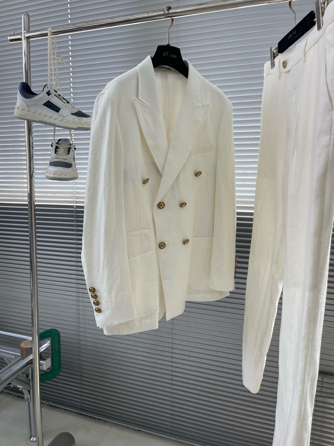 [홍콩명품.BRUNELLO CUCINELLI]브루넬로 쿠치넬리 2025 남성용  린넨 수트자켓 세트 BL11252 HD 홍콩명품의류,구매대행,온라인명품