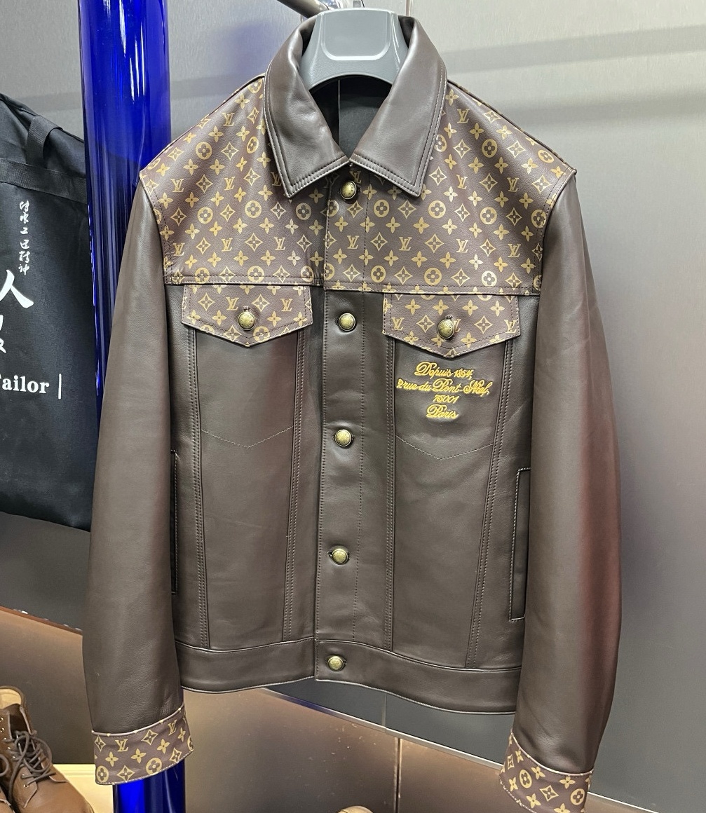 [홍콩명품.LOUIS VUITTON] 루이비통 2025 남성용 양가죽자켓 LV1943 HD 홍콩명품의류,구매대행,온라인명품