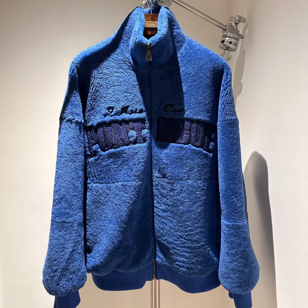 [홍콩명품.LOUIS VUITTON] 루이비통 2025 남성용 모피일체  양가죽코트 LV2106 HD 홍콩명품의류,구매대행,온라인명품