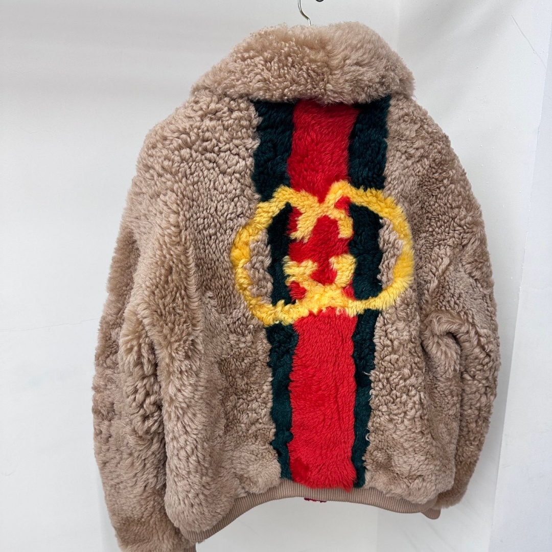 [홍콩명품.GUCCI] 구찌 2025 남성용 모피일체 양가죽코트 GC507 HD 홍콩명품의류,구매대행,온라인명품