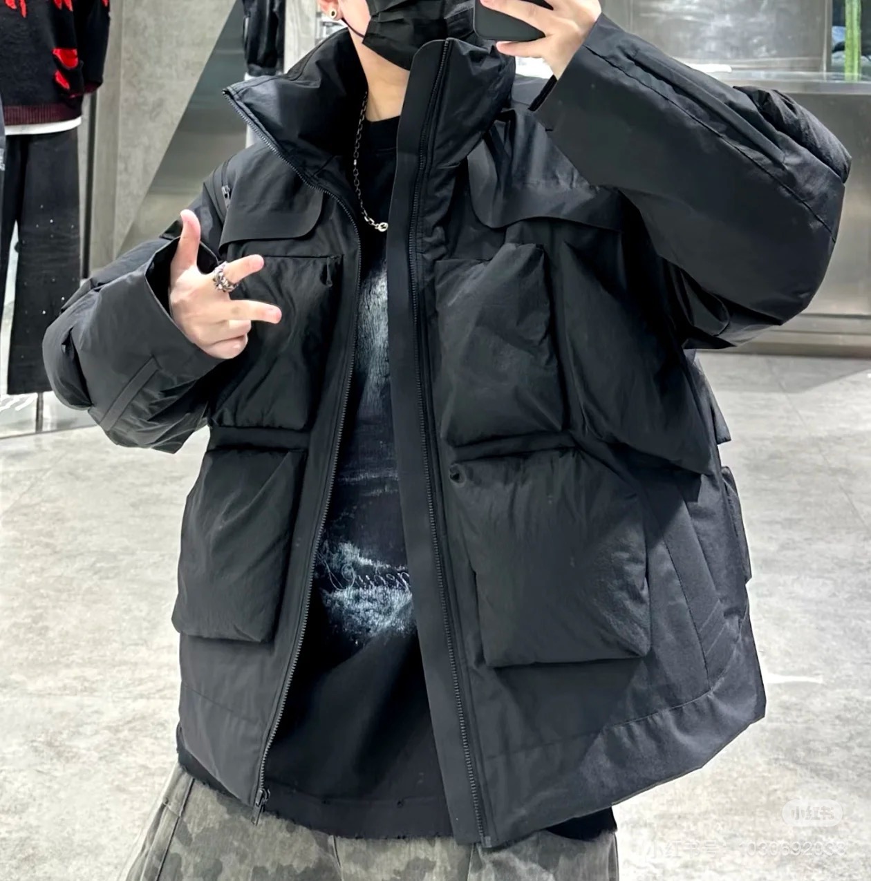 [홍콩명품.BALENCIAGA] 발렌시아가 2025 남성용 덕다운 패딩 BL1267 HD 홍콩명품의류,구매대행,온라인명품