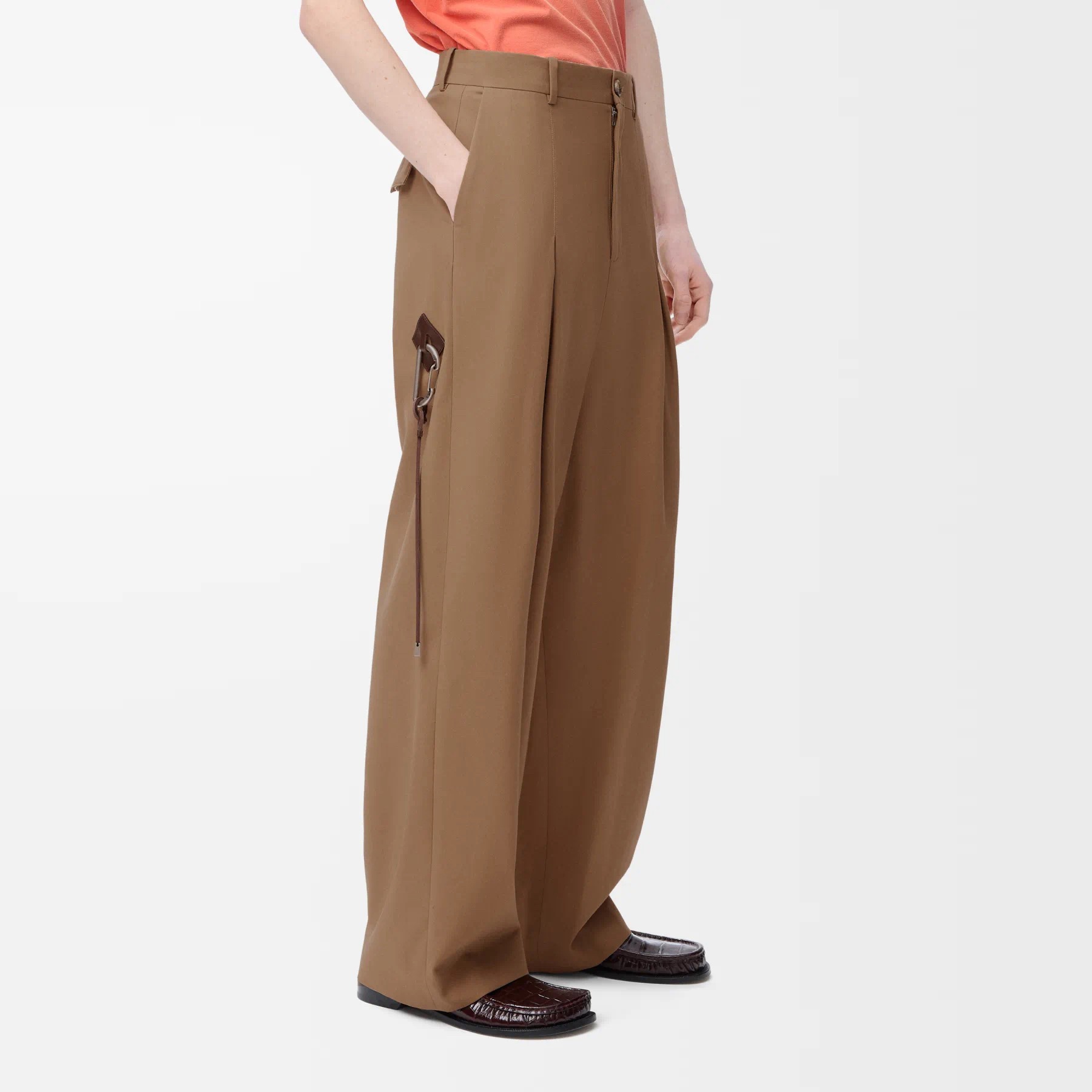 [홍콩명품.LOEWE] 로에베 2025 남성용 바지 LE400 YJ 2컬러 홍콩명품의류,구매대행,온라인명품