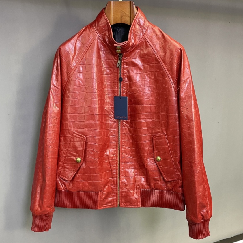 [홍콩명품.LOUIS VUITTON] 루이비통 2025 남성용 소가죽자켓 LV2136 HD 홍콩명품의류,구매대행,온라인명품