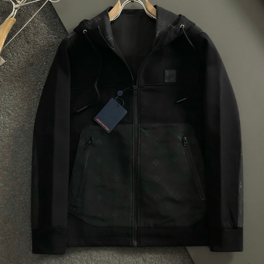 [홍콩명품.LOUIS VUITTON] 루이비통 2025 남성용 후드자켓 LV2165 YB 홍콩명품의류,구매대행,온라인명품