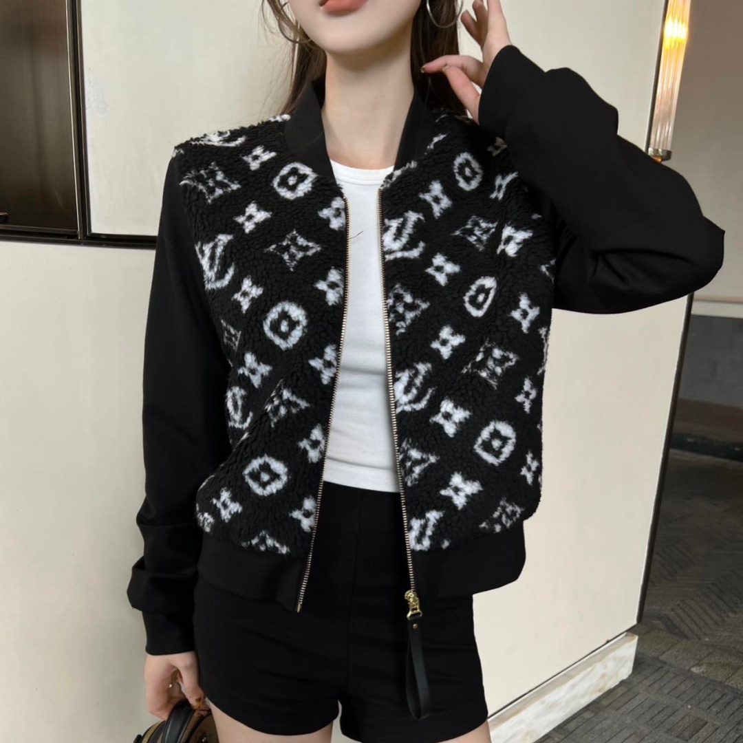 [홍콩명품.LOUIS VUITTON] 루이비통 2025 여성용 자켓 WA5788 JS 홍콩명품의류,구매대행,온라인명품