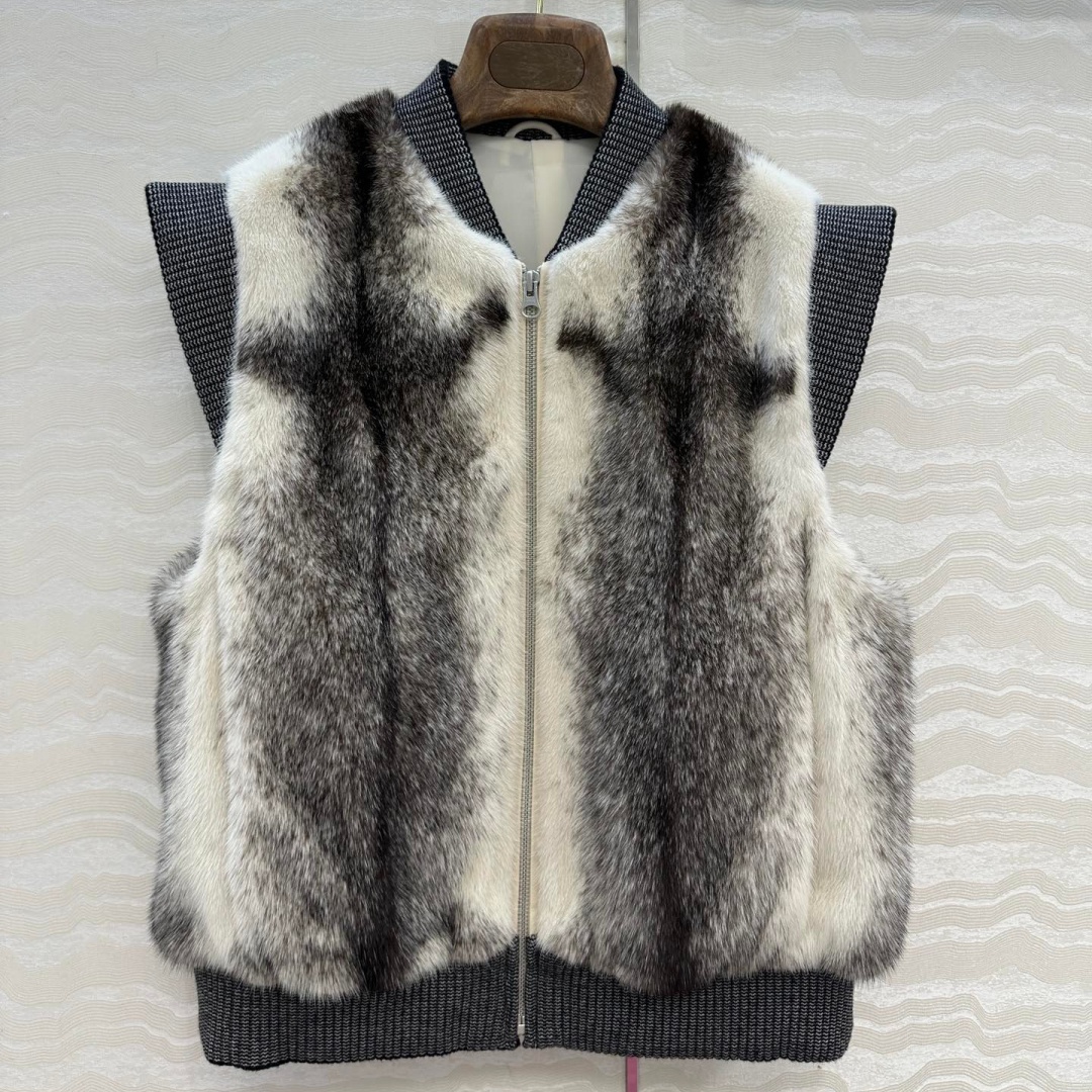 [홍콩명품.loro piana] 로로피아나 2025 여성 밍크퍼 조끼 WA5864 JS 홍콩명품의류,구매대행,온라인명품