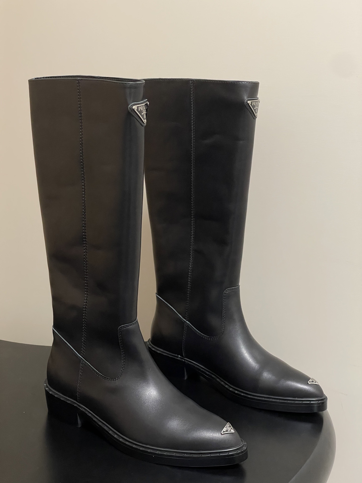 [홍콩명품.PRADA] 프라다25SS 여성 롱부츠 WA5896 DN 홍콩명품의류,구매대행,온라인명품
