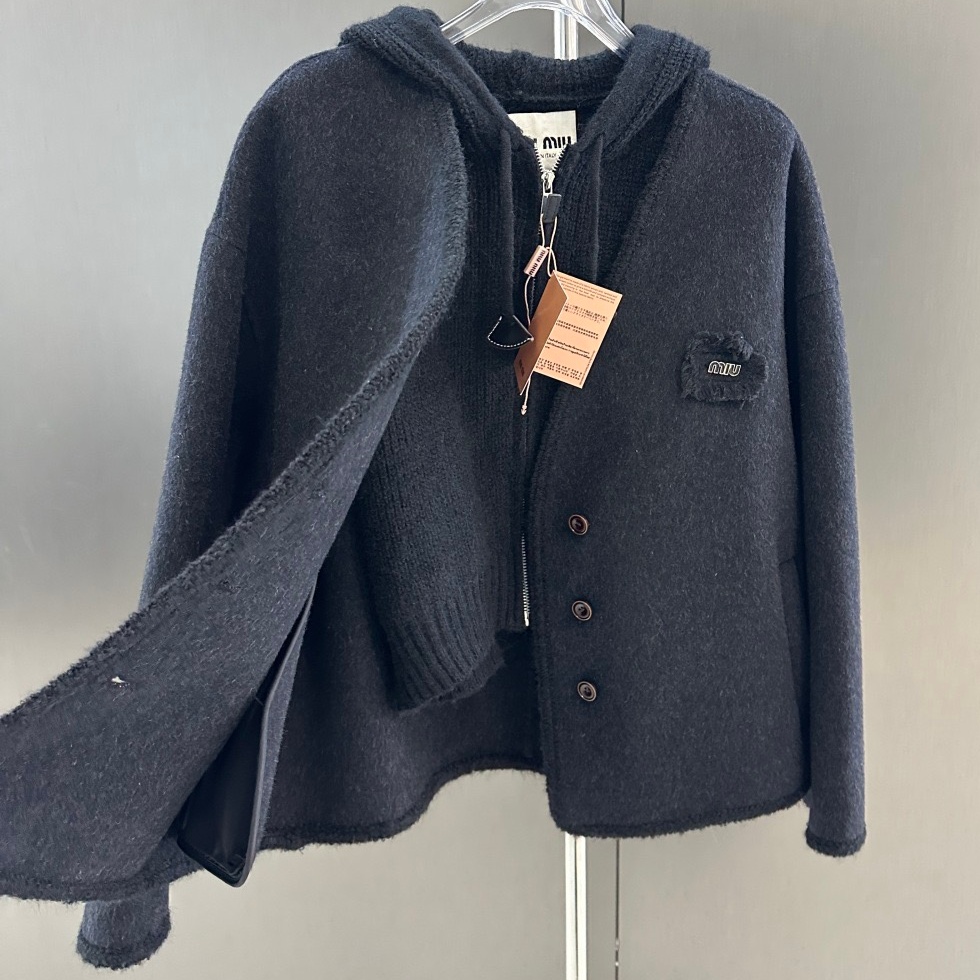 [[홍콩명품,MIU MIU] 미우미우 2025 여성용 자켓 WA5950 JS 홍콩명품의류,구매대행,온라인명품