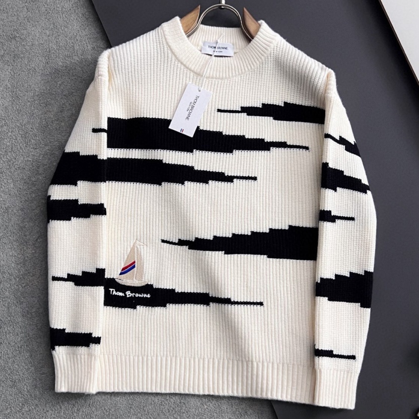 [홍콩명품.THOM BROWNE ] 톰 브라운 2025 남성용 니트 풀오버 TB1304 YB 홍콩명품의류,구매대행,온라인명품