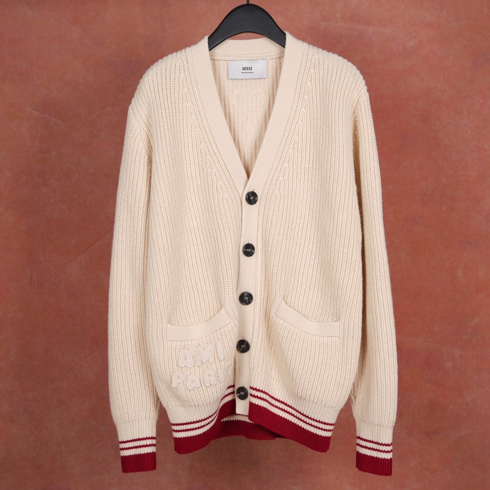 [홍콩명품.AMI] 아미 2025 남성용 울 가디건 AM030 YB 홍콩명품의류,구매대행,온라인명품