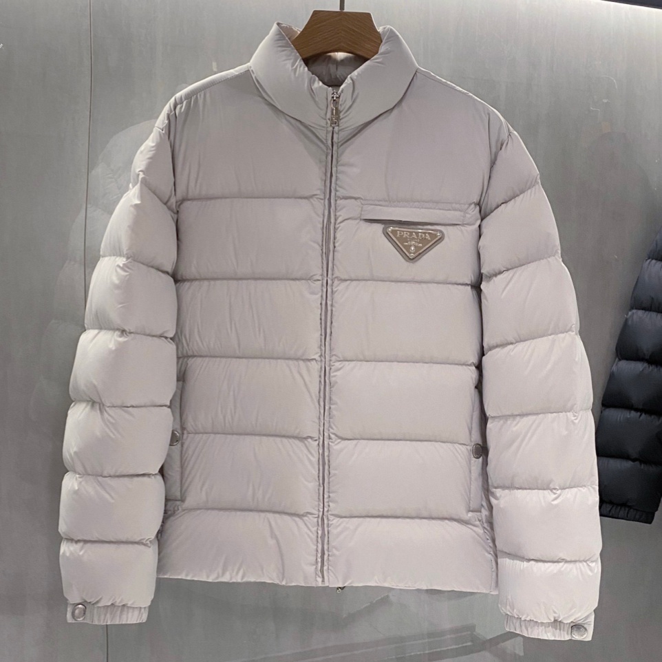 [홍콩명품.PRADA] 프라다 2025 남성용 덕다운 패딩 PD1488 HD 홍콩명품의류,구매대행,온라인명품