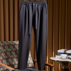 [홍콩명품.BRUNELLO CUCINELLI]브루넬로 쿠치넬리 2025 남성용 추리닝바지 BL1297 YB 홍콩명품의류,구매대행,온라인명품