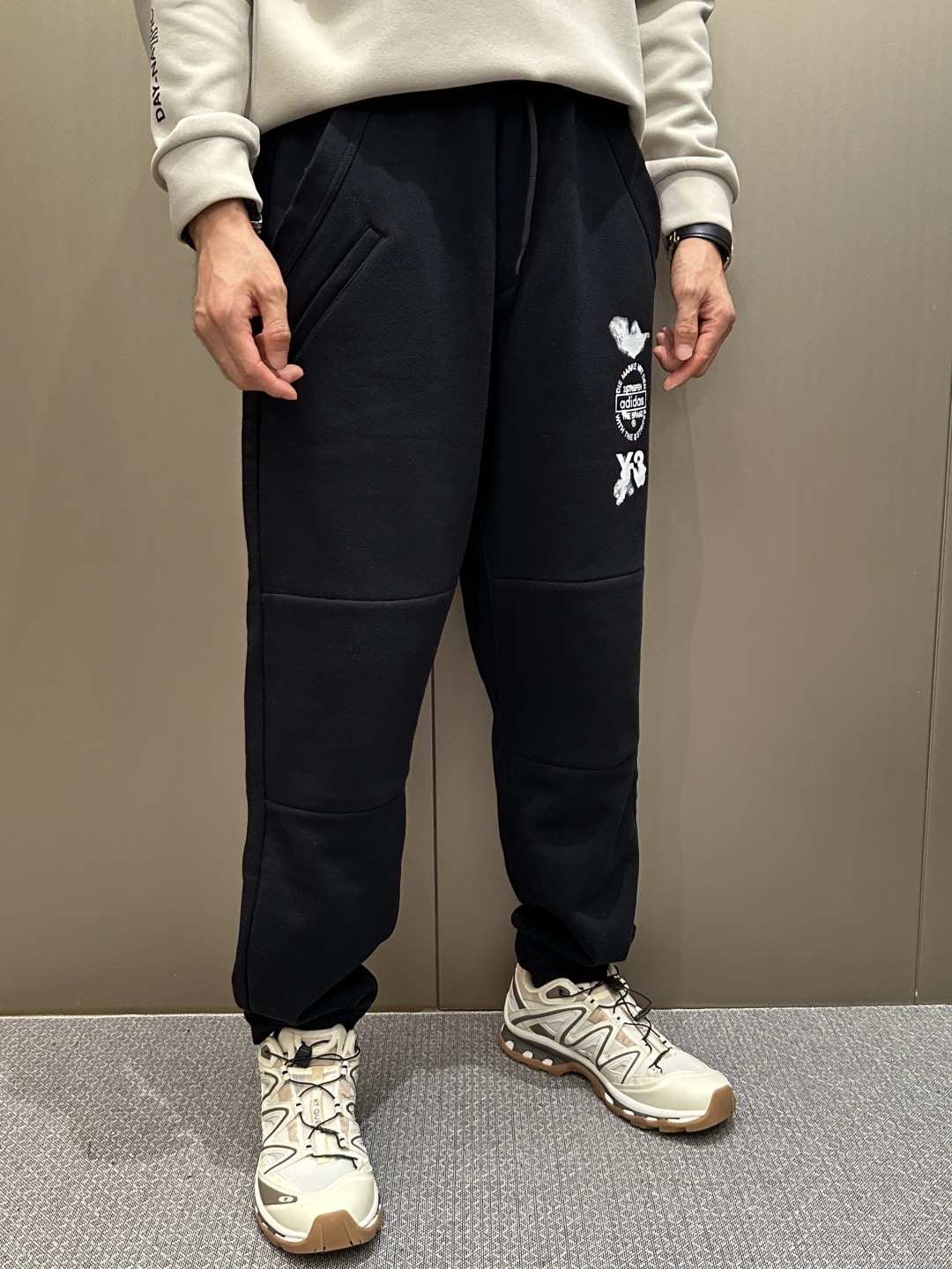 [홍콩명품] 요지야마모토 2025 남성용 바지 YM045 HD 홍콩명품의류,구매대행,온라인명품