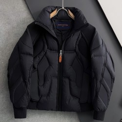 [홍콩명품.LOUIS VUITTON] 루이비통 2025 남성용 구스다운패딩 LV2212 HD 홍콩명품의류,구매대행,온라인명품