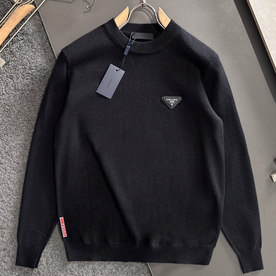 [홍콩명품.PRADA] 프라다 2025 남성용 니트풀오버 PD1546 PD 홍콩명품의류,구매대행,온라인명품