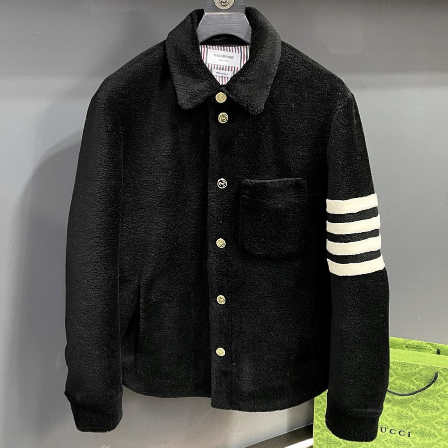 [홍콩명품.THOM BROWNE ] 톰 브라운 2025 남성용 양모코트 TB1326 HD 홍콩명품의류,구매대행,온라인명품