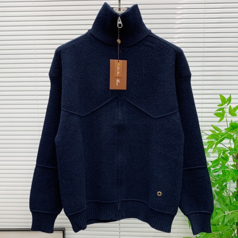 [홍콩명품.loro piana]로로피아나 2025 남성용 울혼방 풀오버 LP733 PD 홍콩명품의류,구매대행,온라인명품