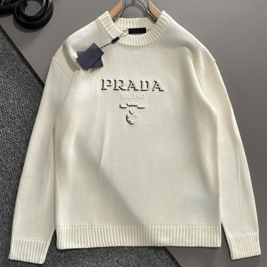 [홍콩명품.PRADA] 프라다 2025 남성용 니트풀오버 PD1581 PD 홍콩명품의류,구매대행,온라인명품