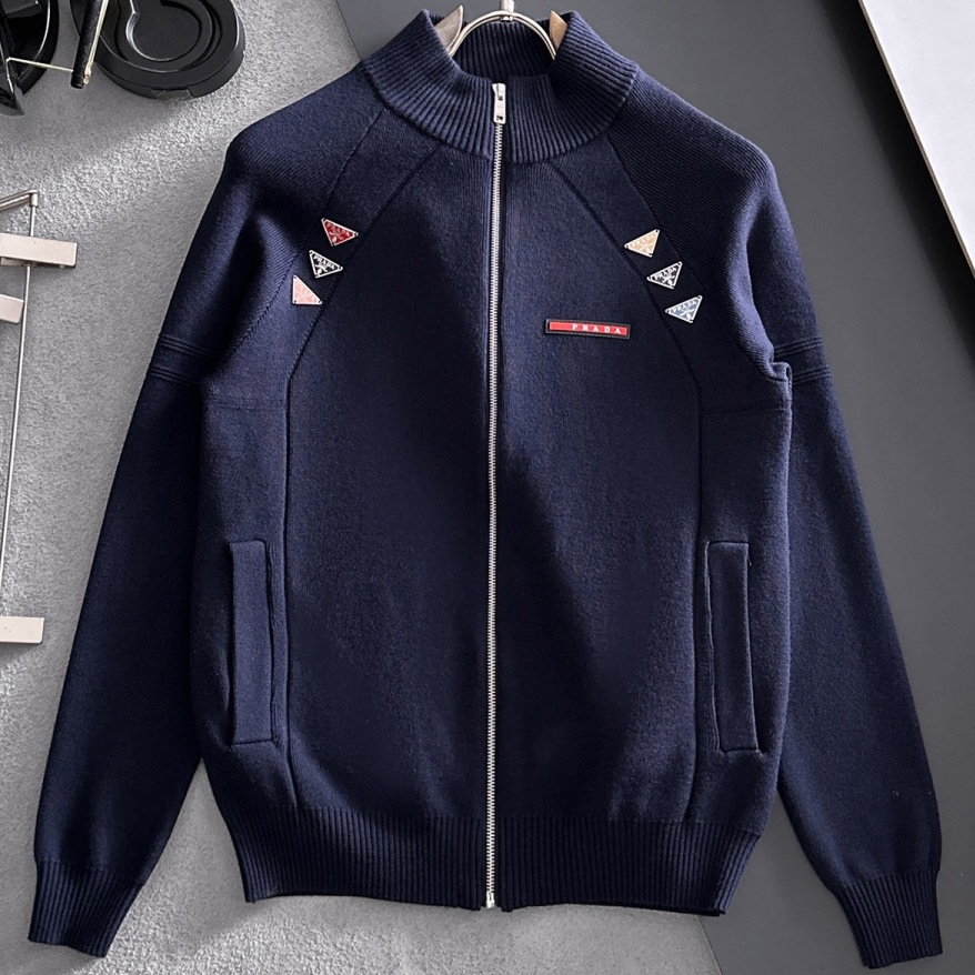 [홍콩명품.PRADA] 프라다 2025 남성용 울가디건 PD1584 PD 홍콩명품의류,구매대행,온라인명품