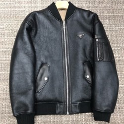 [홍콩명품.PRADA] 프라다 2025 남성용 모피일체 양가죽 자켓 P1581 HD 홍콩명품의류,구매대행,온라인명품