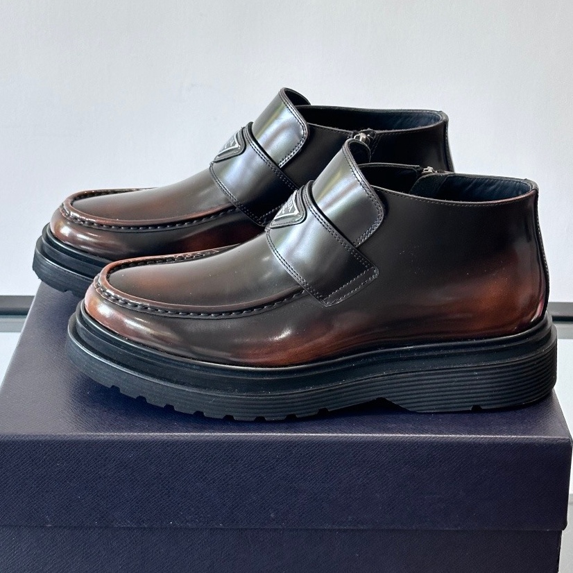 [홍콩명품.PRADA] 프라다 2025 남성용 앵글부츠 PD587 SH-E 홍콩명품의류,구매대행,온라인명품