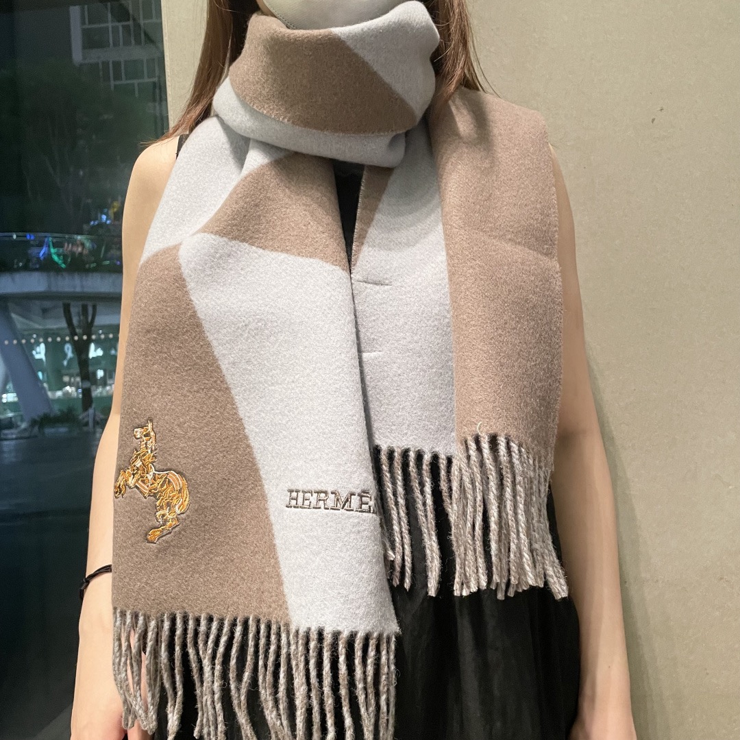 [홍콩명품.HERMES] 에르메스 2025 남여공용 캐시미어 스카프 SN1097 SG1 홍콩명품의류,구매대행,온라인명품