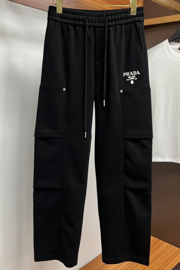 [홍콩명품.PRADA] 프라다 2025 남성용 추리닝바지  PD1587 PD 홍콩명품의류,구매대행,온라인명품