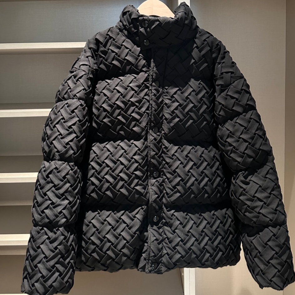 [홍콩명품.BOTTEGA VENETA]보테가베네타 2025 남성용 덕다운 패딩 BV162 HD 홍콩명품의류,구매대행,온라인명품
