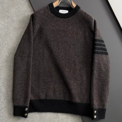 [홍콩명품.THOM BROWNE ] 톰 브라운 2026 남성용 니트 풀오버 TB1366  PD 홍콩명품의류,구매대행,온라인명품