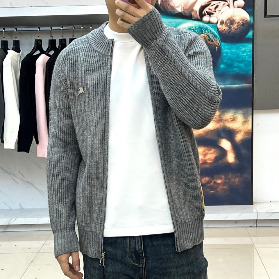 [홍콩명품.BURBERRY] 버버리 2026 남성용 울혼방 가디건 BU1522 PD 홍콩명품의류,구매대행,온라인명품