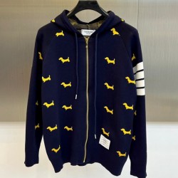 [홍콩명품.THOM BROWNE ] 톰 브라운 2026 남성용 니트가디건 TB1394 PD 홍콩명품의류,구매대행,온라인명품