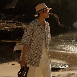 [홍콩명품.Loro Piana] 로로피아나 2026 남성 린넨 반팔셔츠 LP941 HD 홍콩명품의류,구매대행,온라인명품