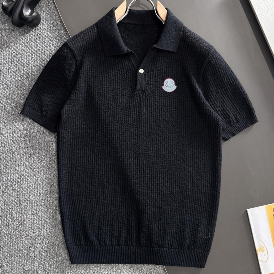 [홍콩명품.MONCLER] 몽클레어 2025 남성용 니트반팔 MQ1629 PD 홍콩명품의류,구매대행,온라인명품