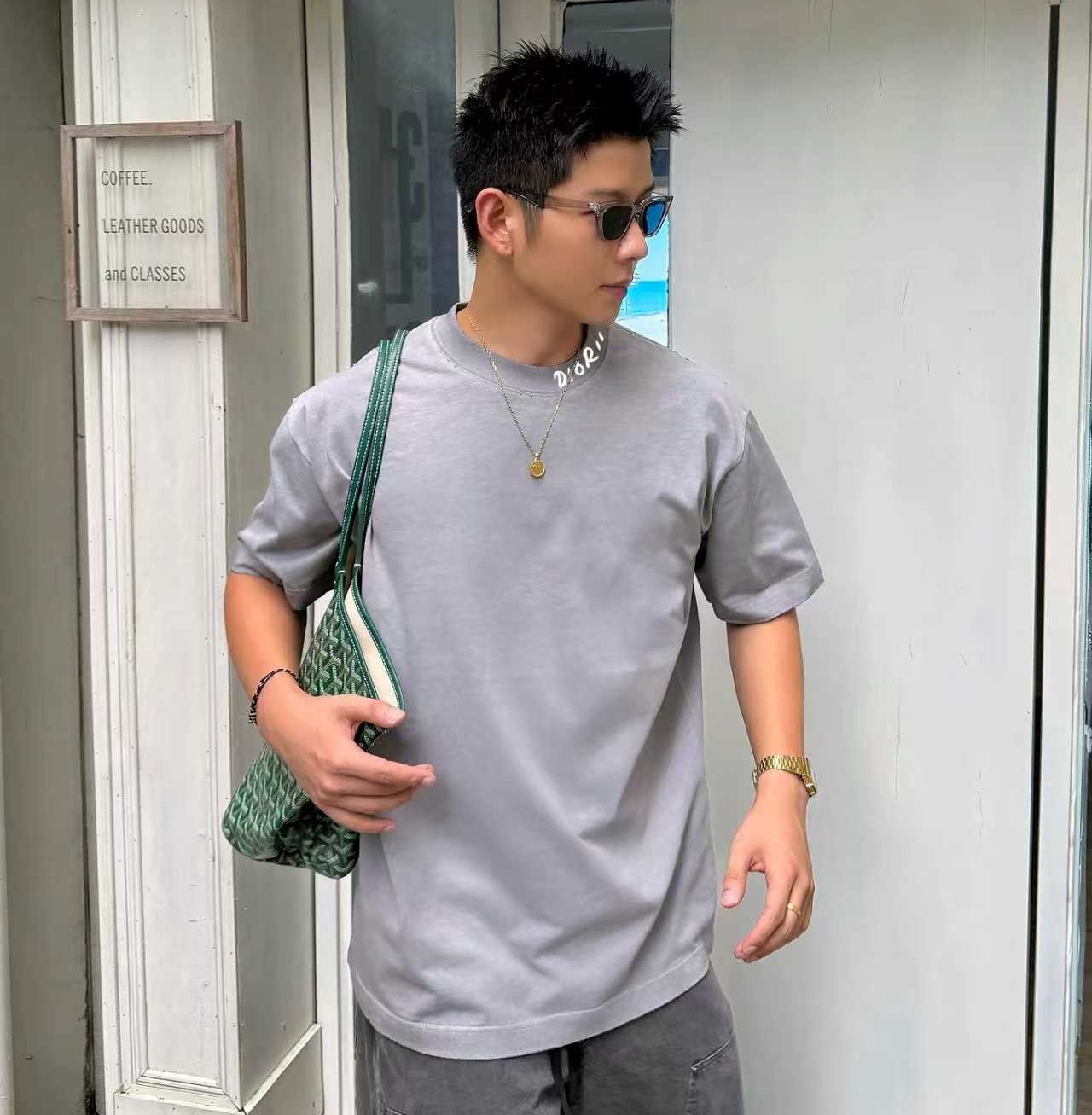 [홍콩명품.Christian Dior] 크리스챤 디올 2026 남성용 반팔티 CD1576 PD 홍콩명품의류,구매대행,온라인명품