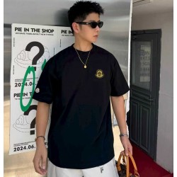 [홍콩명품.MONCLER] 몽클레어 2025 남성용 반팔티 MQ1635 PD 홍콩명품의류,구매대행,온라인명품