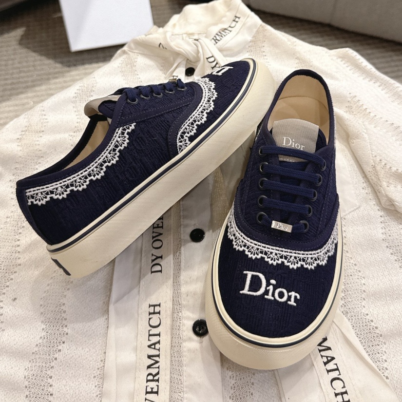 [홍콩명품.Christian Dior ] 크리스챤 디올 2026 여성용 스니커즈 운동화 WA6081 DN 홍콩명품의류,구매대행,온라인명품