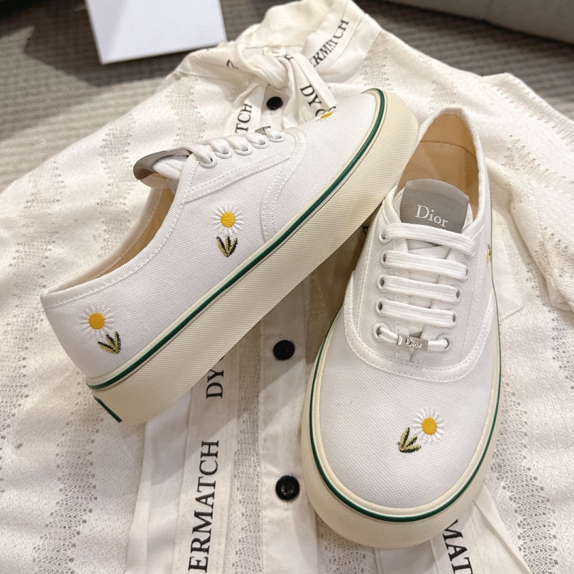 [홍콩명품.Christian Dior ] 크리스챤 디올 2026 여성용 스니커즈 운동화 WA6088 DN 홍콩명품의류,구매대행,온라인명품