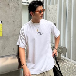 [홍콩명품.VALENTINO]발렌티노 2026 남성용 반팔티 VT060 PD 홍콩명품의류,구매대행,온라인명품