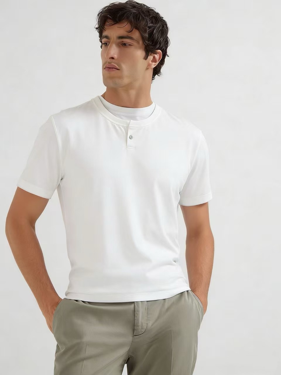 [홍콩명품.BRUNELLO CUCINELLI]브루넬로 쿠치넬리 2026 남성용 반팔 BL1436 HD 홍콩명품의류,구매대행,온라인명품