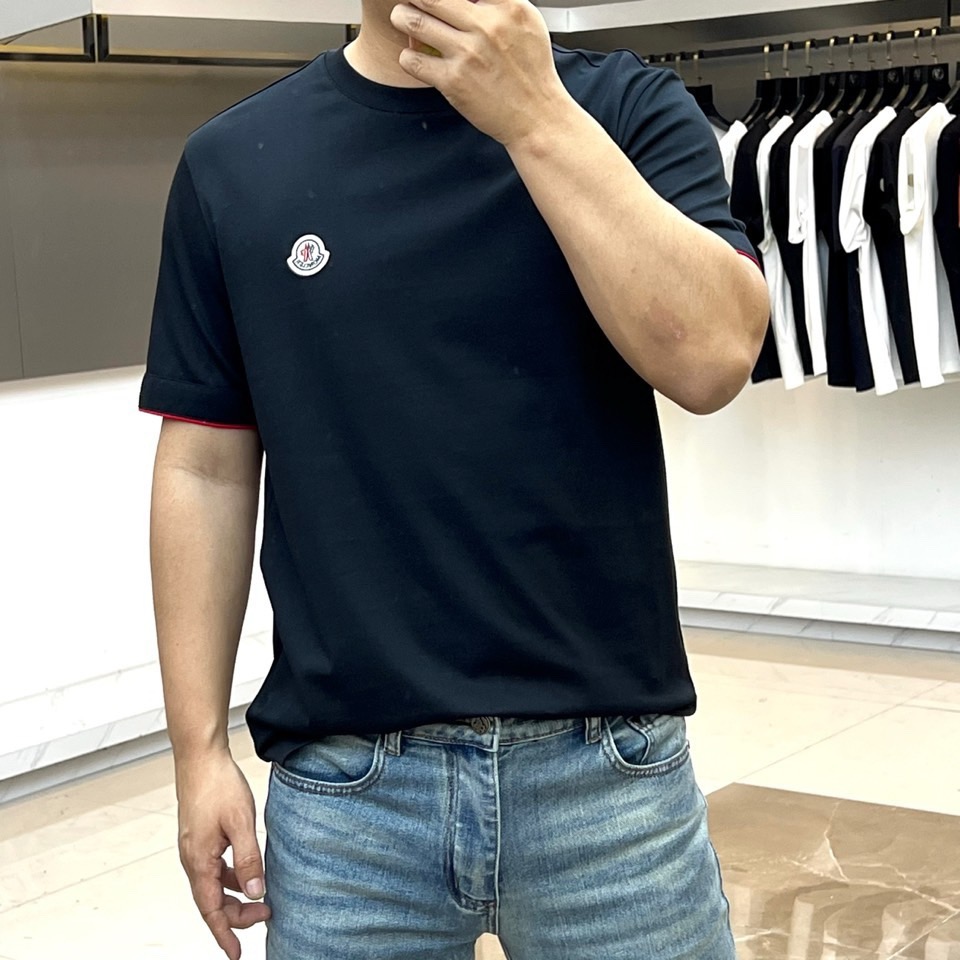 [홍콩명품.MONCLER] 몽클레어 2026 남성용 반팔티 MQ1688 PD 홍콩명품의류,구매대행,온라인명품