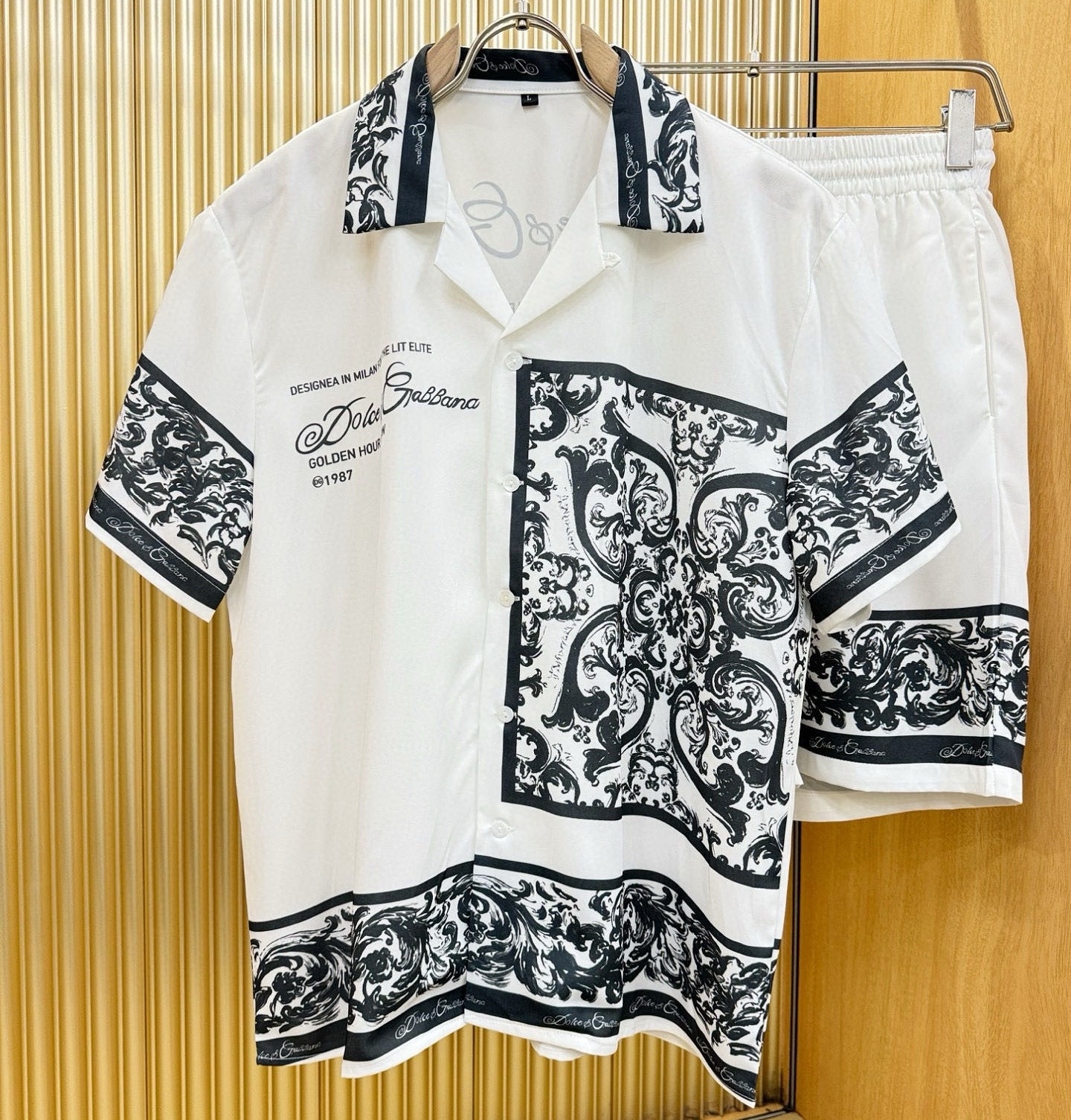 [홍콩명품 DOLCE & GABBANA] 돌체앤가바나 2026 남성용 실크반팔셔트세트 셔츠 DG534 PD 홍콩명품의류,구매대행,온라인명품
