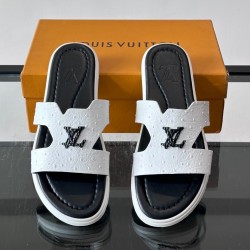 [홍콩명품.Louis Vuitton] 루이비통 2026 남성용 슬리퍼 LV923 SH-E 홍콩명품의류,구매대행,온라인명품