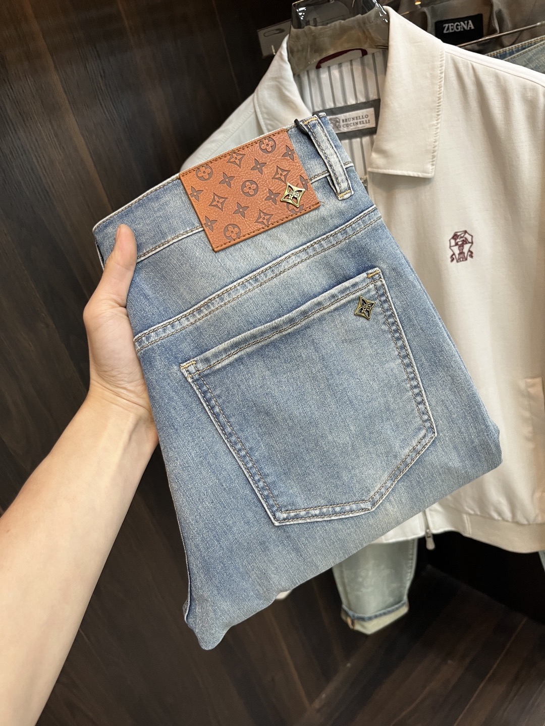 [홍콩명품.LOUIS VUITTON] 루이비통 2026 남성용 청바지 LV27802PD 홍콩명품의류,구매대행,온라인명품