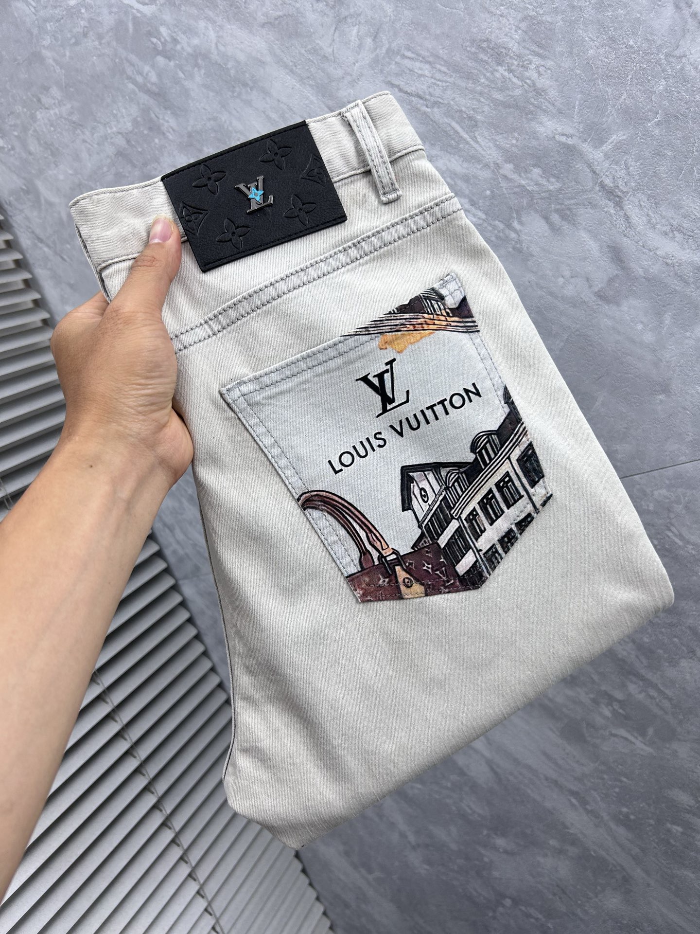 [홍콩명품.LOUIS VUITTON] 루이비통 2026 남성용 청바지 LV2786 PD 홍콩명품의류,구매대행,온라인명품