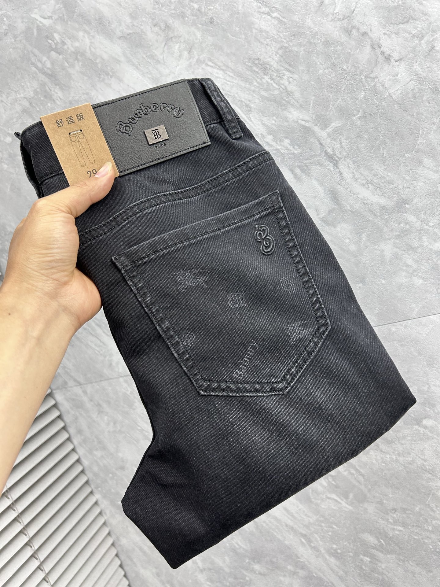 [홍콩명품.BURBERRY] 버버리 2026 남성용 청바지 BU1660 PD 홍콩명품의류,구매대행,온라인명품