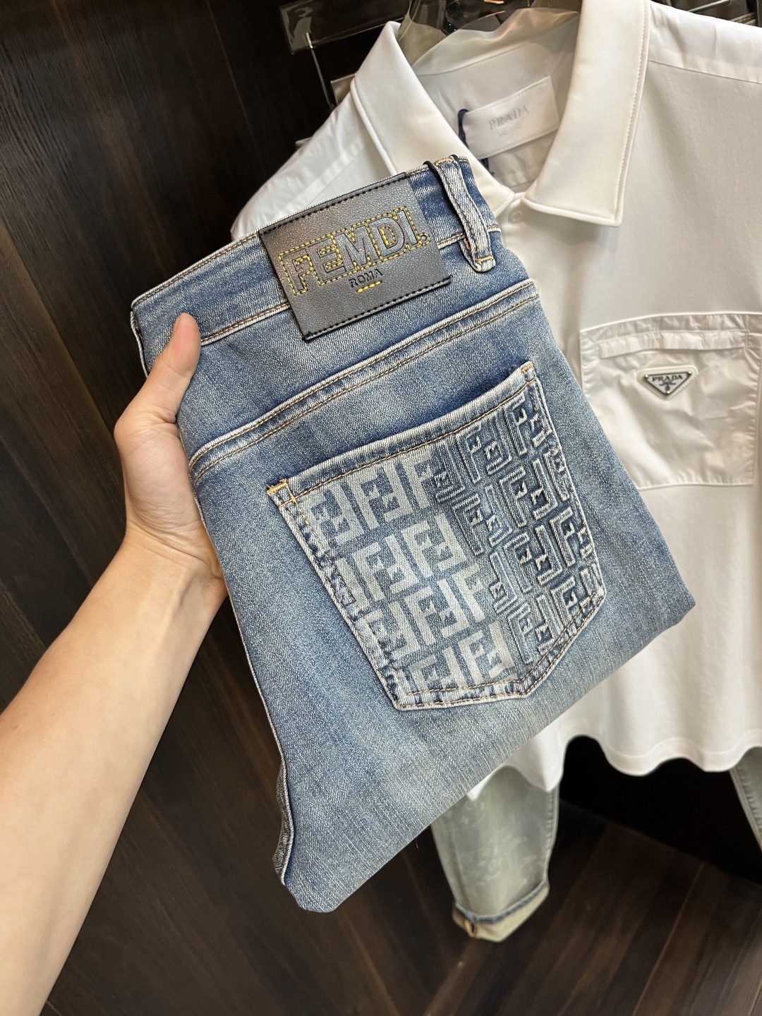 [홍콩명품,FENDI] 펜디 2026 남성용 청바지 FD755 PD 홍콩명품의류,구매대행,온라인명품