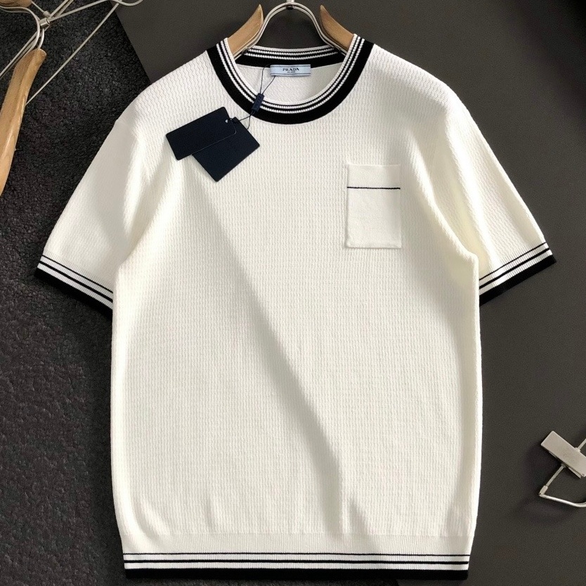 [홍콩명품.PRADA] 프라다 2026 남성용 니트반팔 PD1864 YB 홍콩명품의류,구매대행,온라인명품